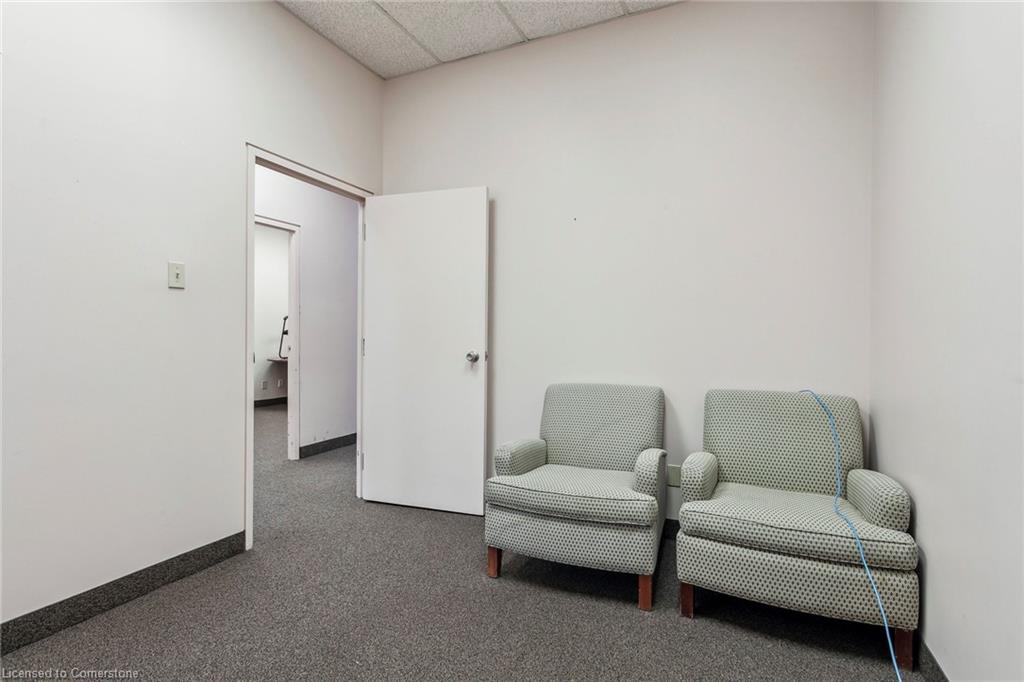 2333 Wyecroft Road Property Photo 18