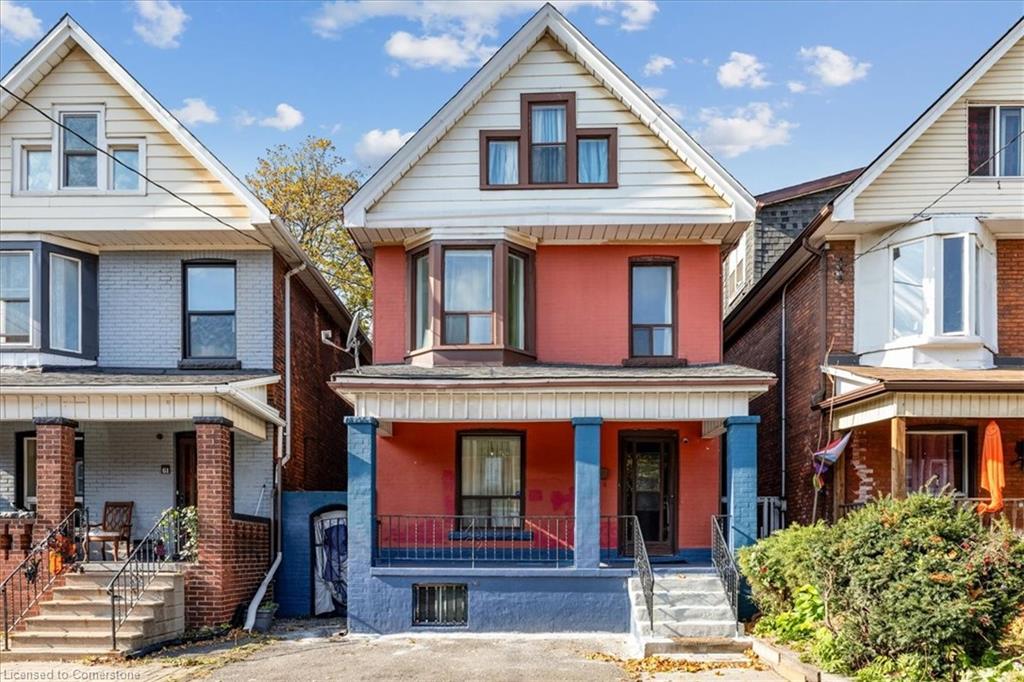 63 Clyde Street Property Photo