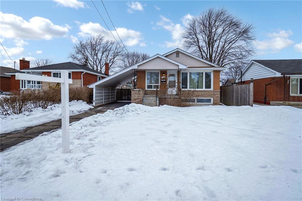 1109 Mohawk Road E Property Photo
