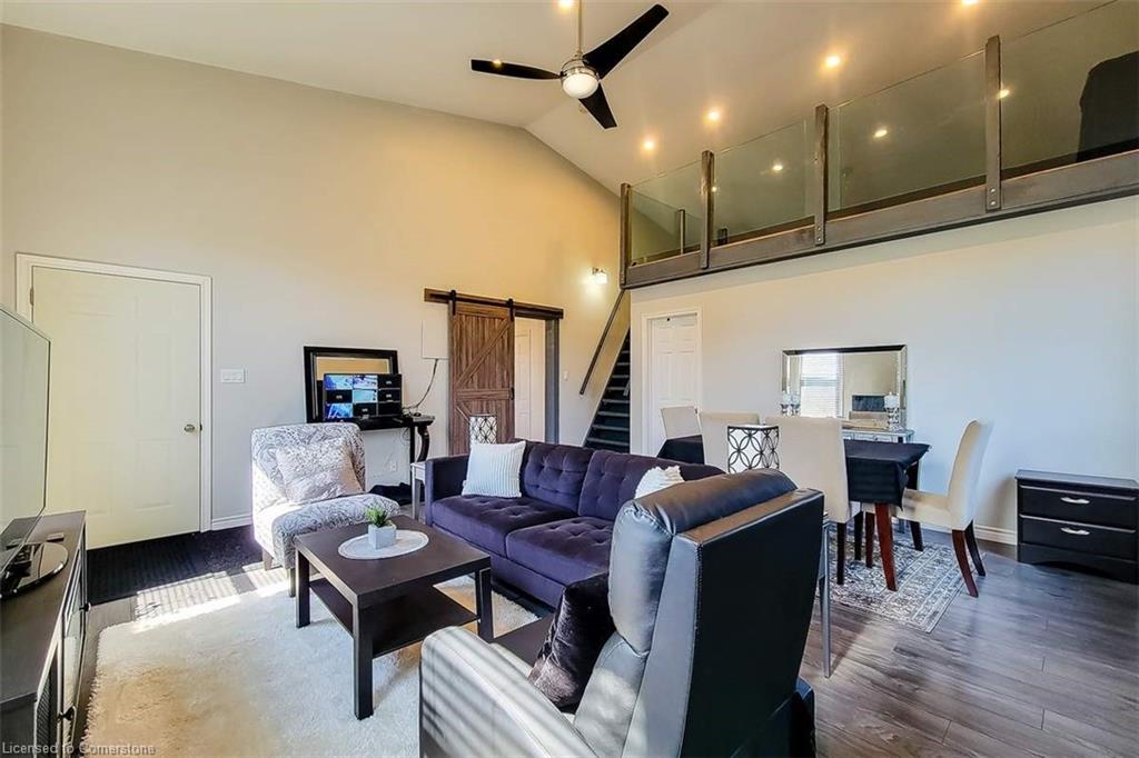 14 Westmoreland Lane Property Photo 3
