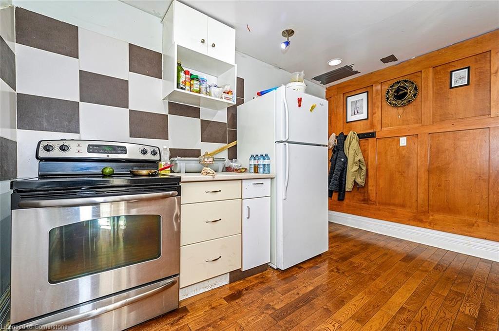 22 Academy Street Property Photo 11