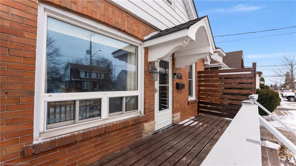 69 Lyons Avenue Property Photo 11