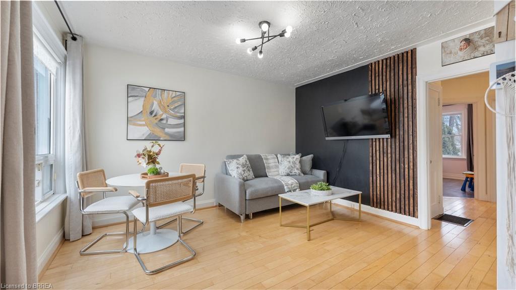 69 Lyons Avenue Property Photo 13