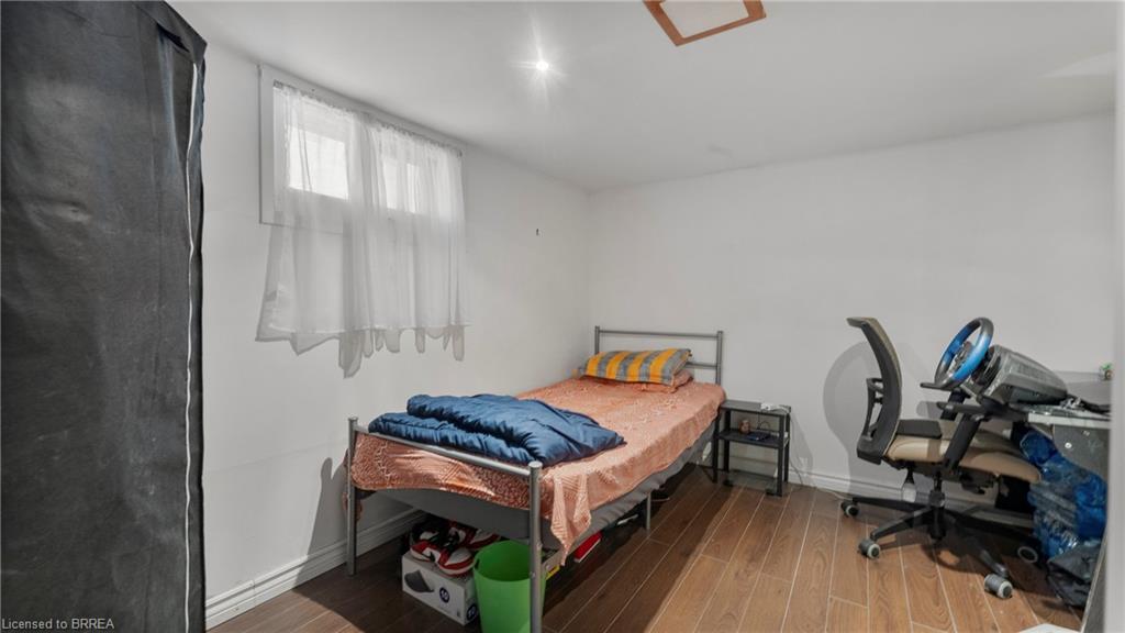 69 Lyons Avenue Property Photo 31