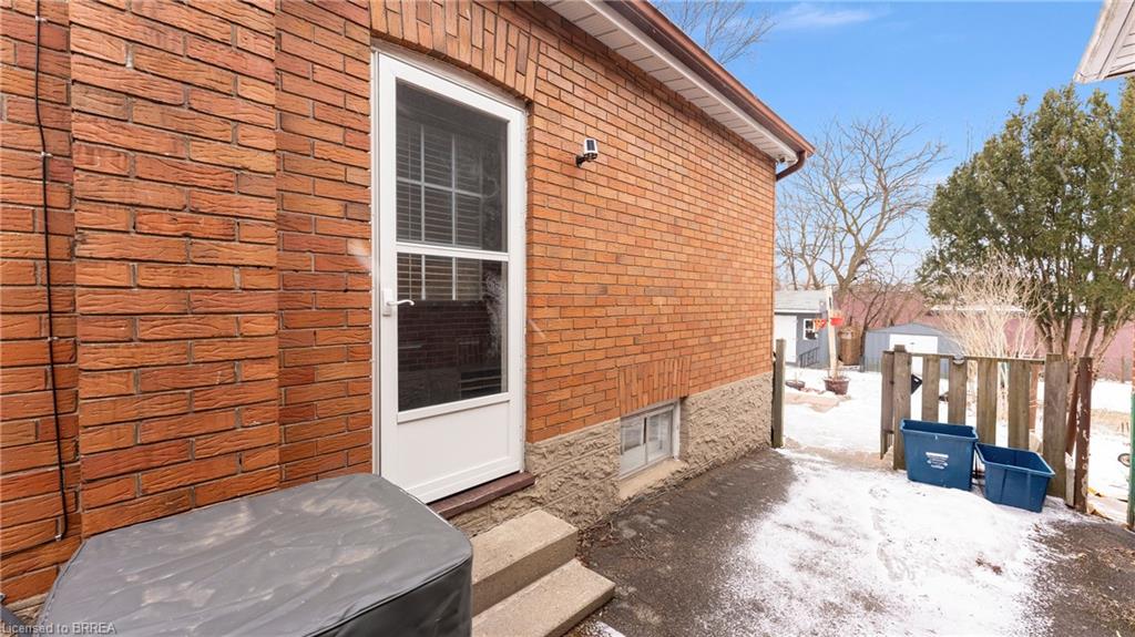 69 Lyons Avenue Property Photo 33