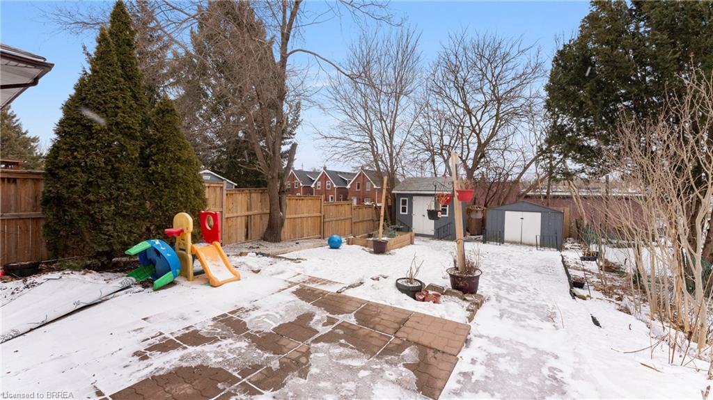 69 Lyons Avenue Property Photo 34
