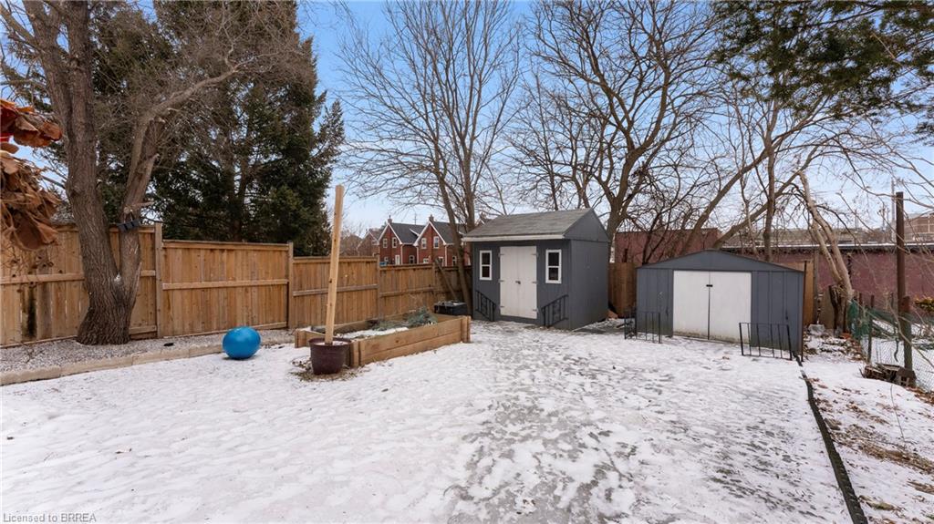 69 Lyons Avenue Property Photo 37