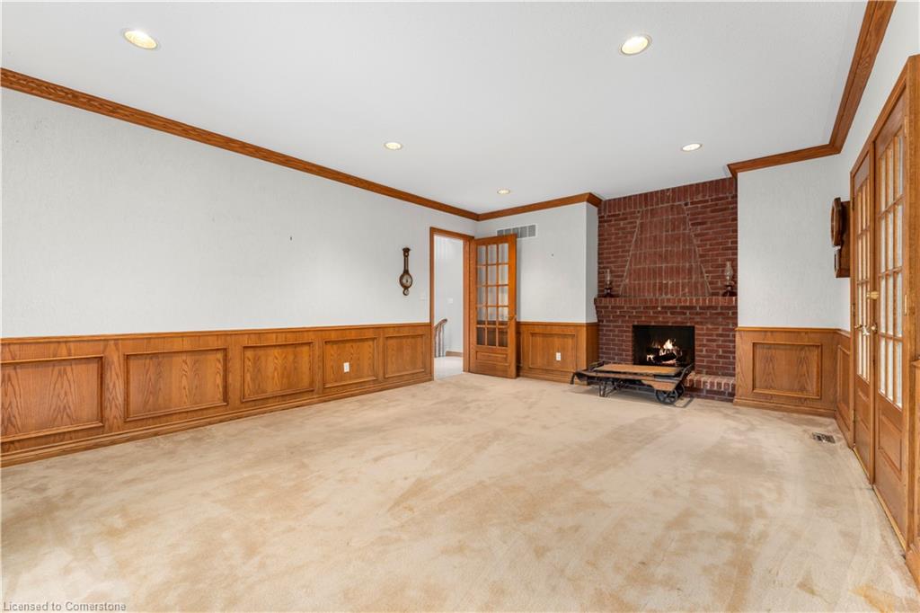 21 Woodland Acres Crescent Property Photo 7