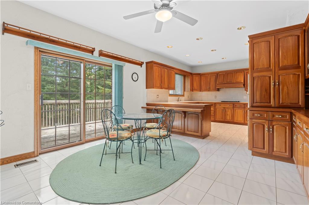 21 Woodland Acres Crescent Property Photo 8