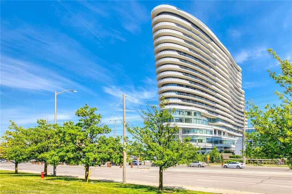 511-2520 Eglinton Avenue West Property Photo