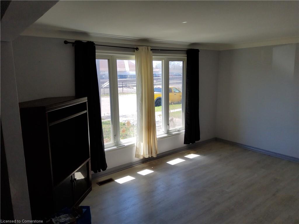 7 Usher Street Property Photo 6