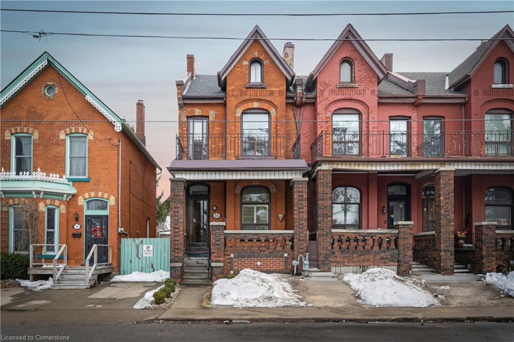 16 Murray Street E Property Photo