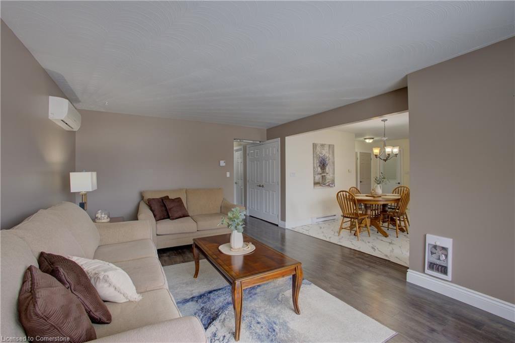 315 Birmingham Street E Property Photo 4