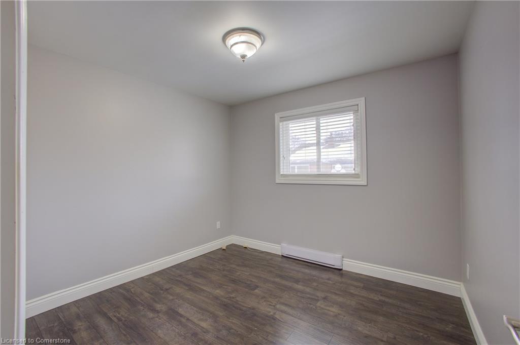 315 Birmingham Street E Property Photo 17