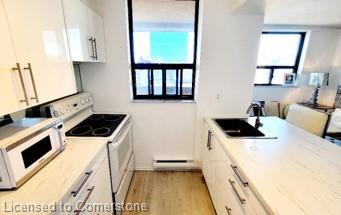701-105 Mccaul Street Property Photo 4