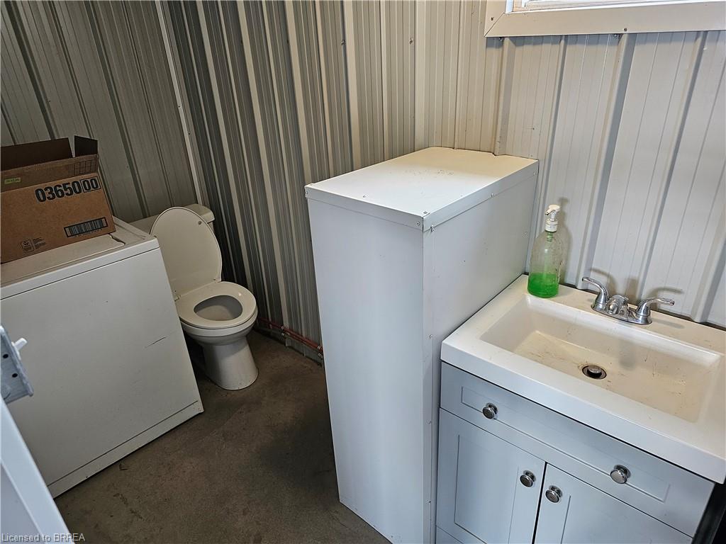 3-1030 Colborne Street W Property Photo 13