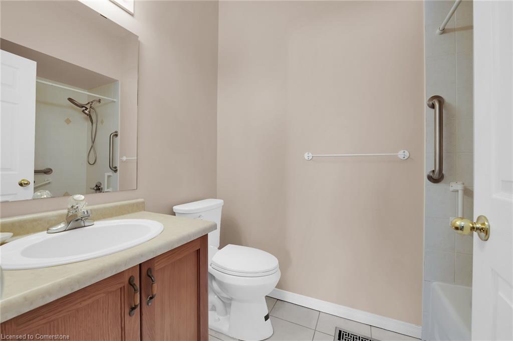 16-213 Nash Road S Property Photo 27
