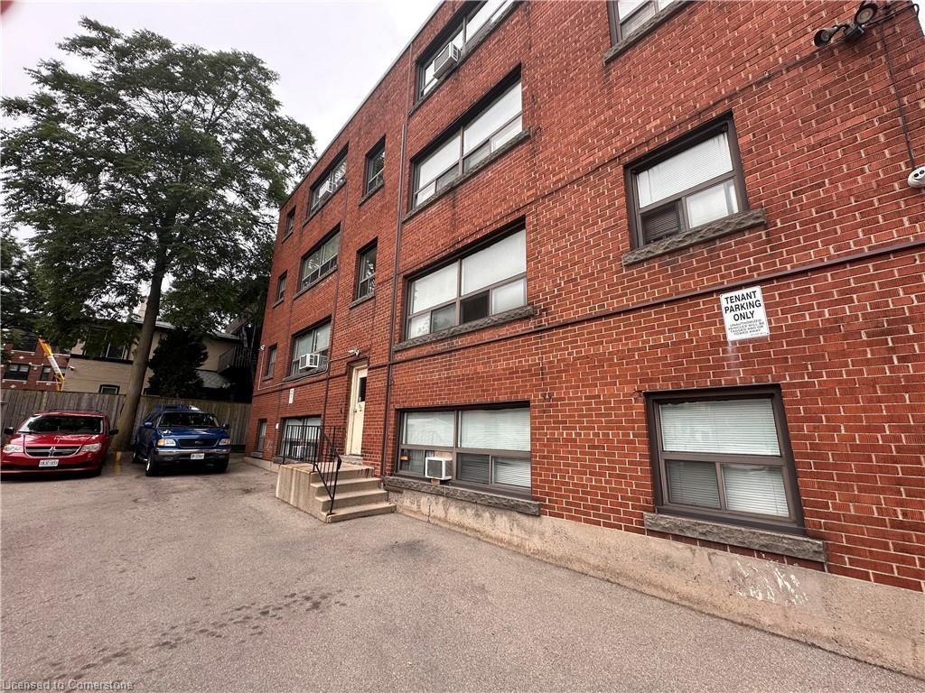 8-119 Macnab Street Property Photo 2