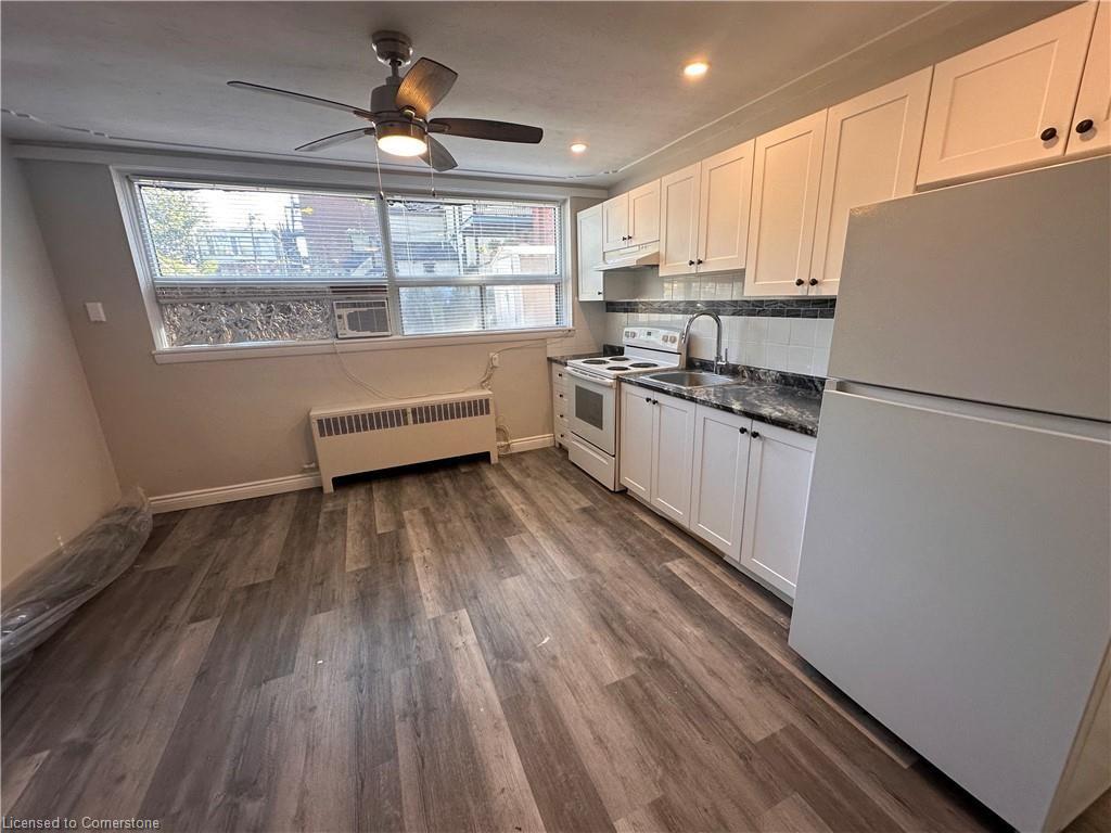 8-119 Macnab Street Property Photo 6