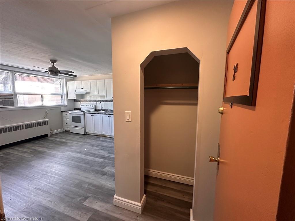 8-119 Macnab Street Property Photo 7