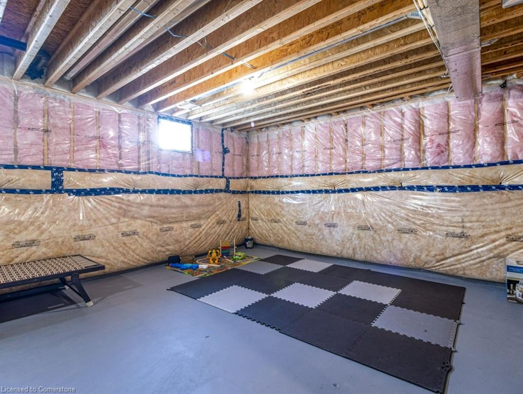 11 Peterson Street Property Photo 38