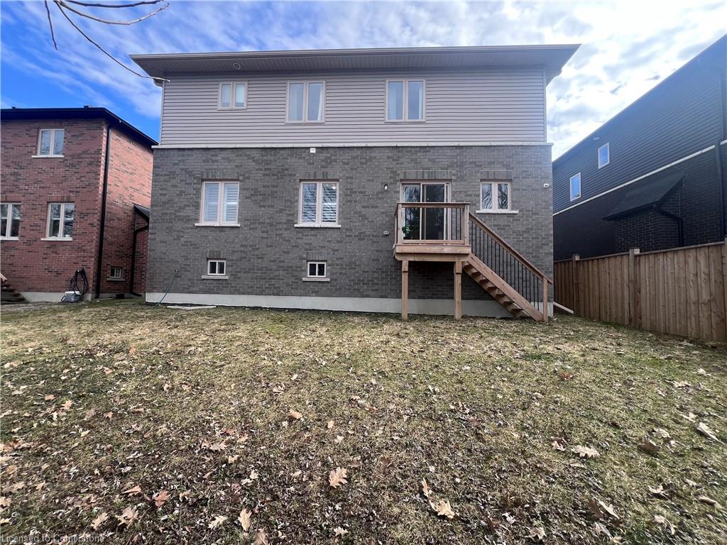 11 Peterson Street Property Photo 40