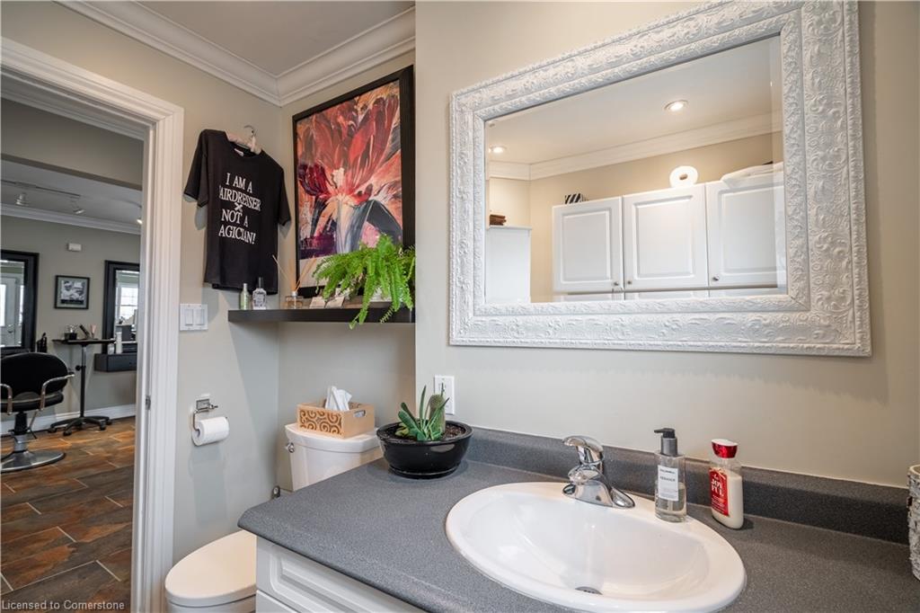 1041 Brant Street Property Photo 22