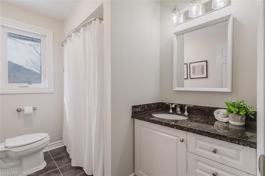 954 Wintergreen Place Property Photo 31