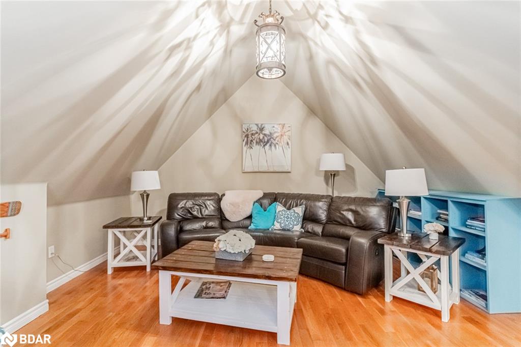 72 High Street Property Photo 20