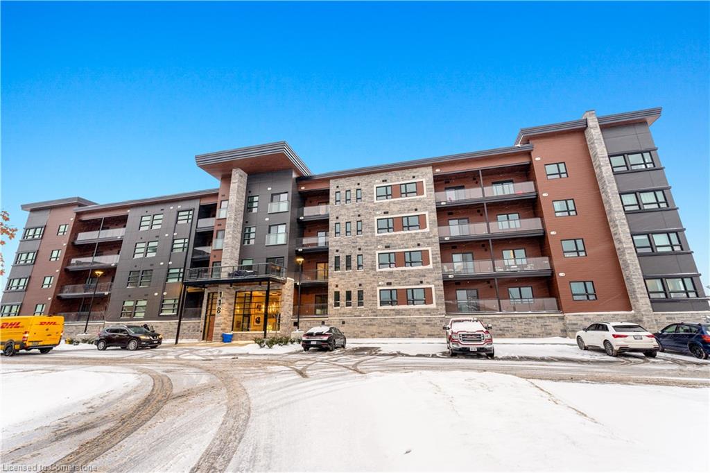 401-118 Summersides Boulevard Property Photo