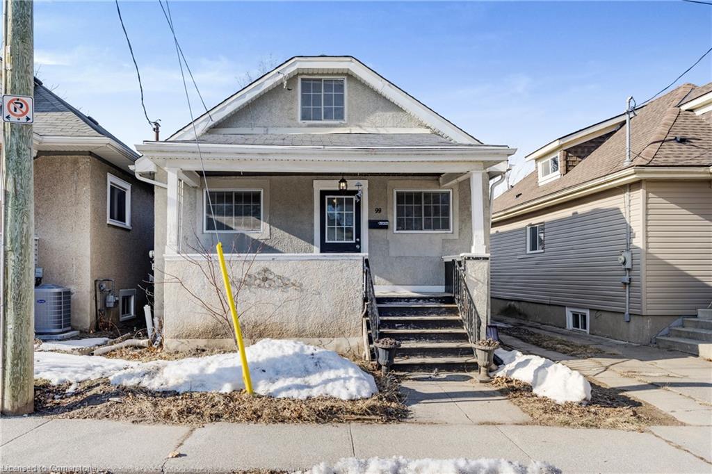 452 Haig Real Estate Listings Main Image