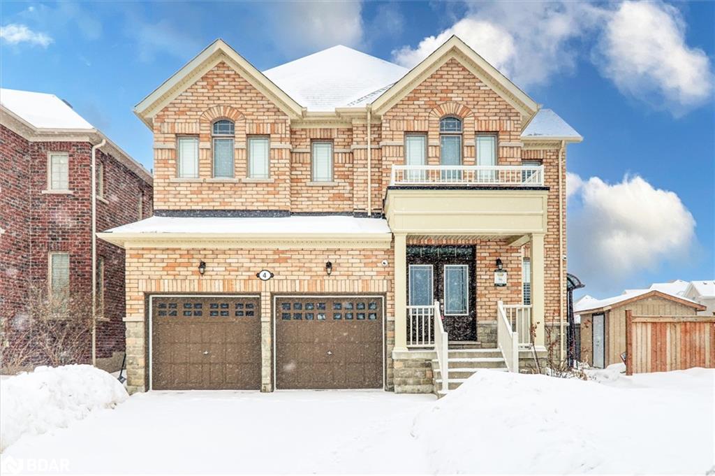 4 Schwalm Crescent Property Photo