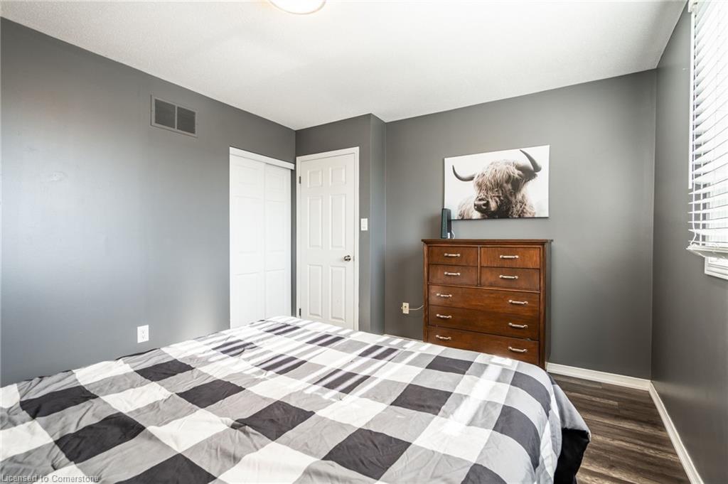 2 Bronte Court Property Photo 23