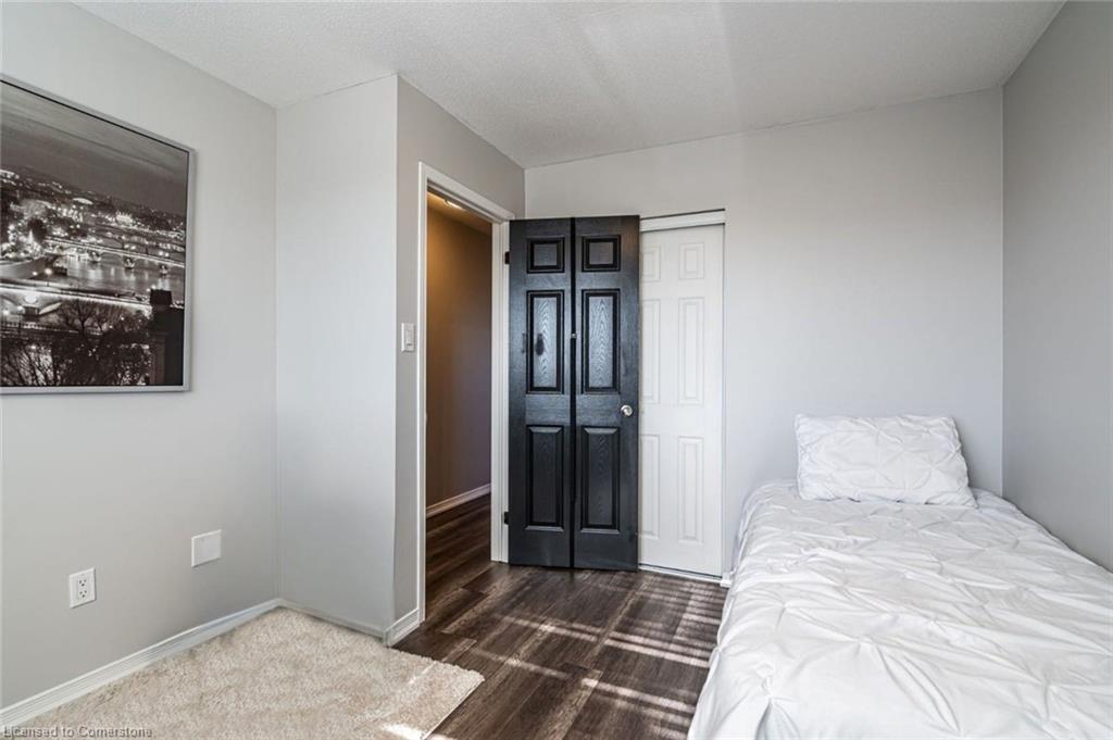 2 Bronte Court Property Photo 24