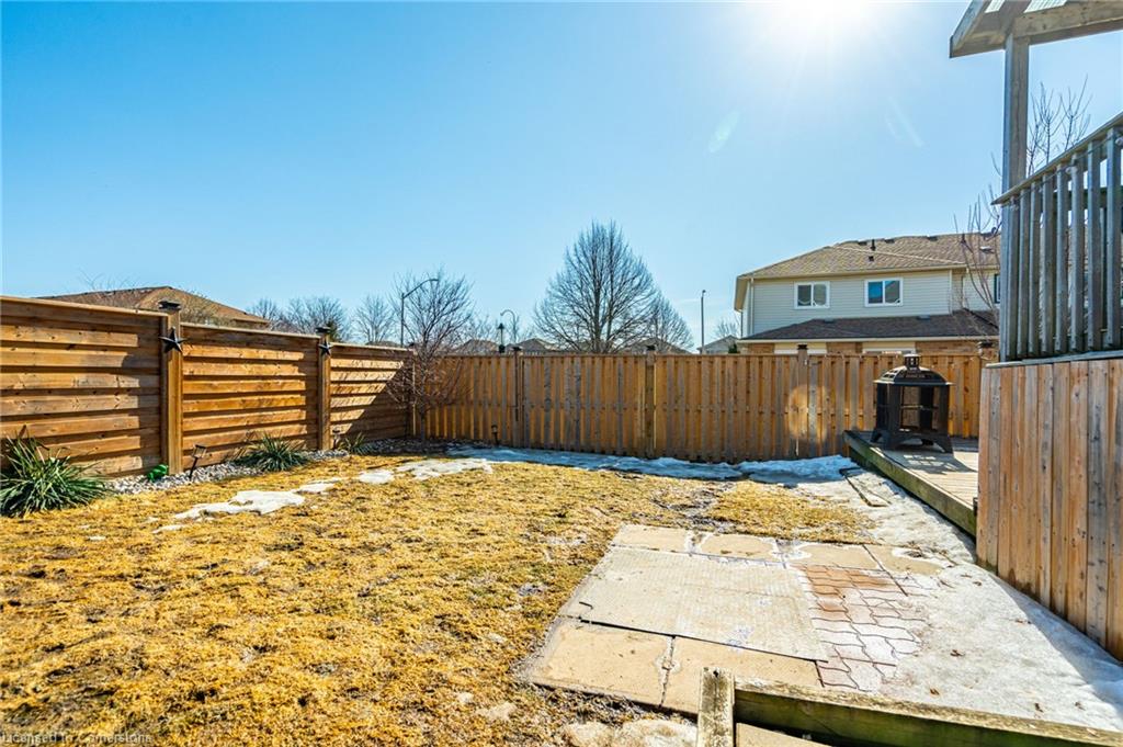 2 Bronte Court Property Photo 36