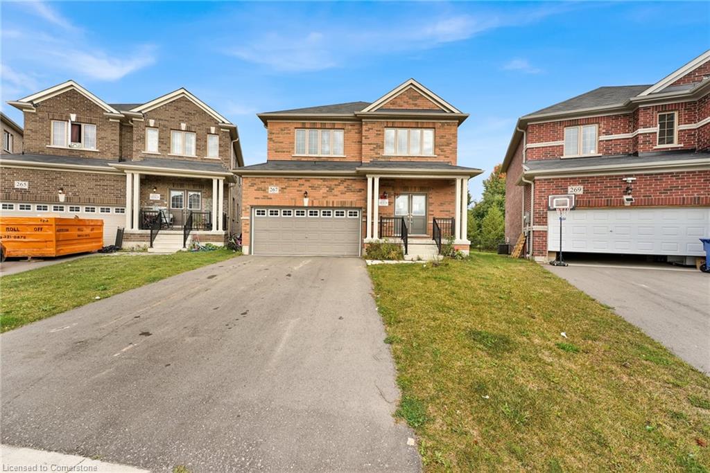 267 Ridley Crescent Property Photo