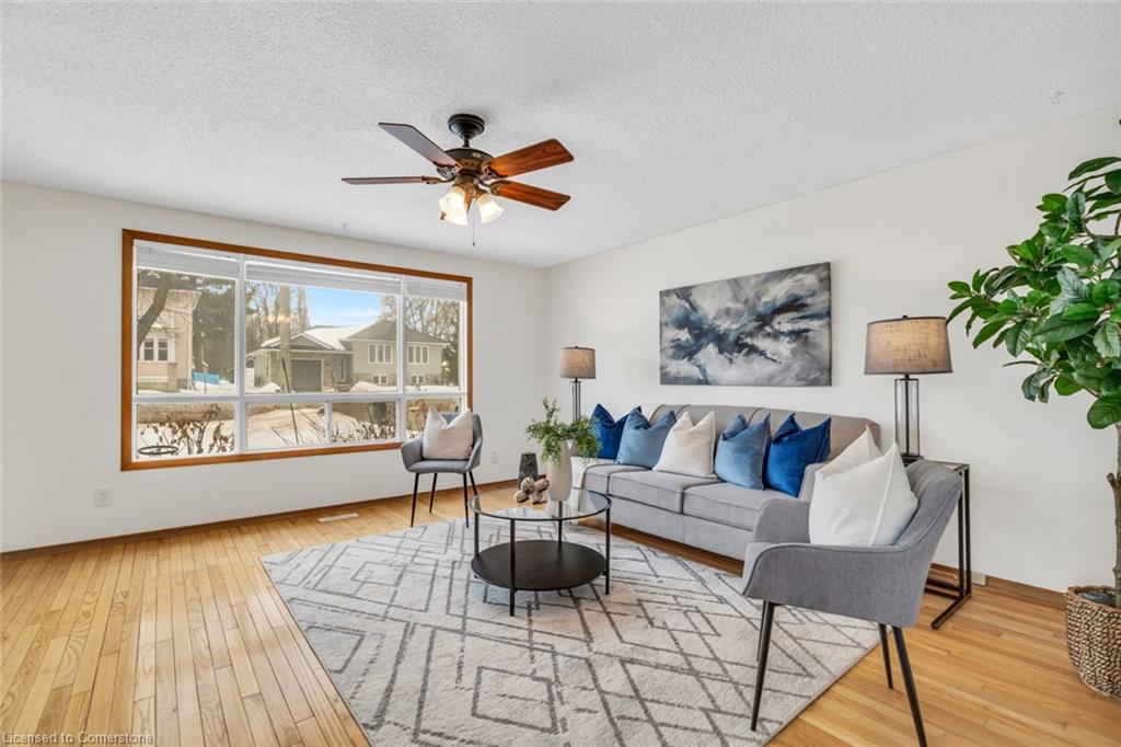 511 Queen Street E Property Photo