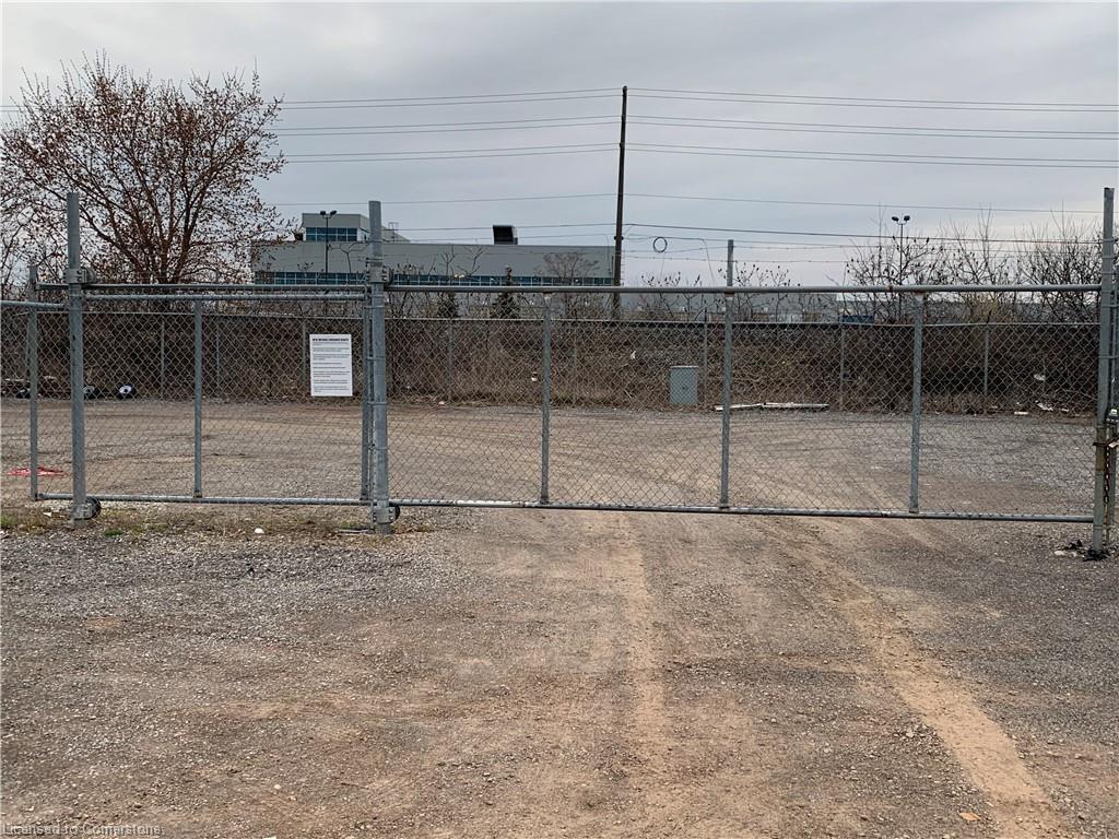 1149 Speers Road Property Photo 4