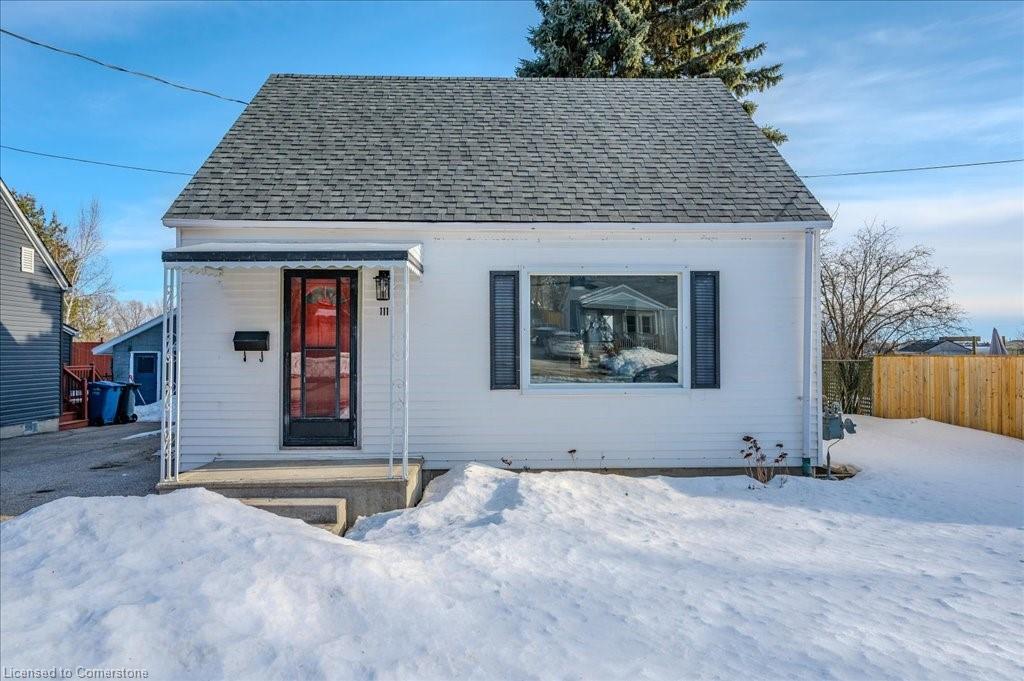 7 Onward Willow Real Estate Listings Main Image
