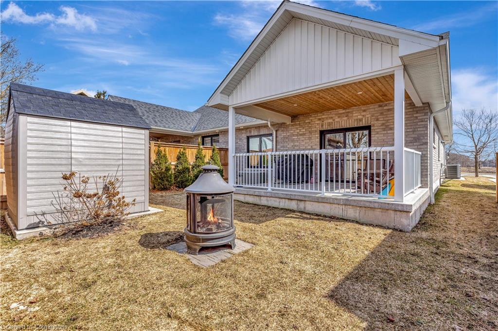695 Yonge Street Property Photo 33