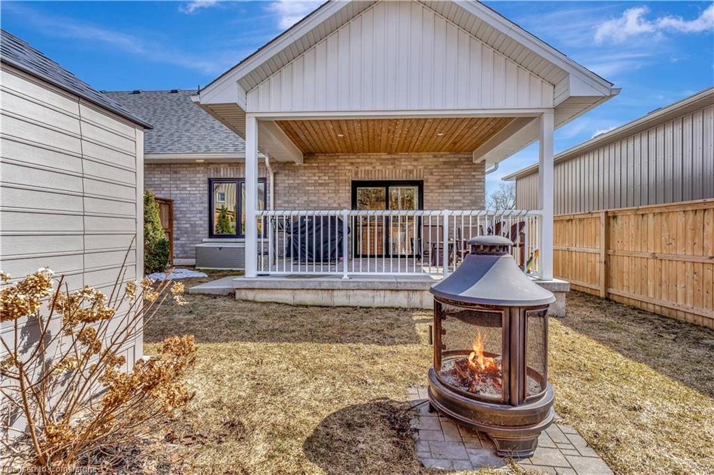 695 Yonge Street Property Photo 34