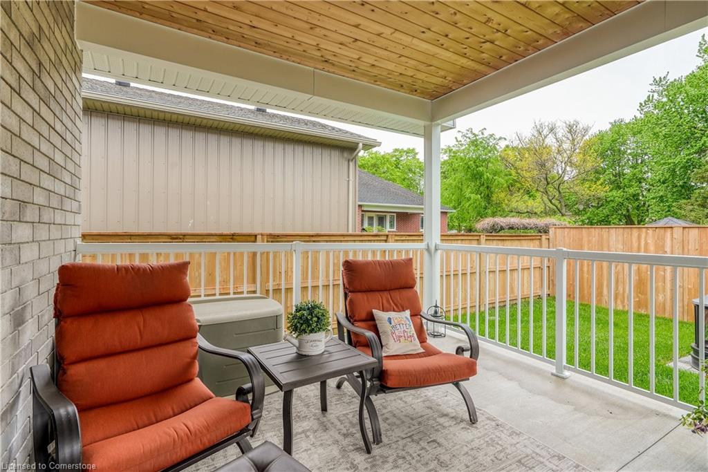 695 Yonge Street Property Photo 42