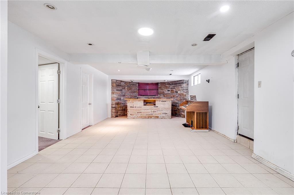 1711 Carolyn Road Property Photo 21
