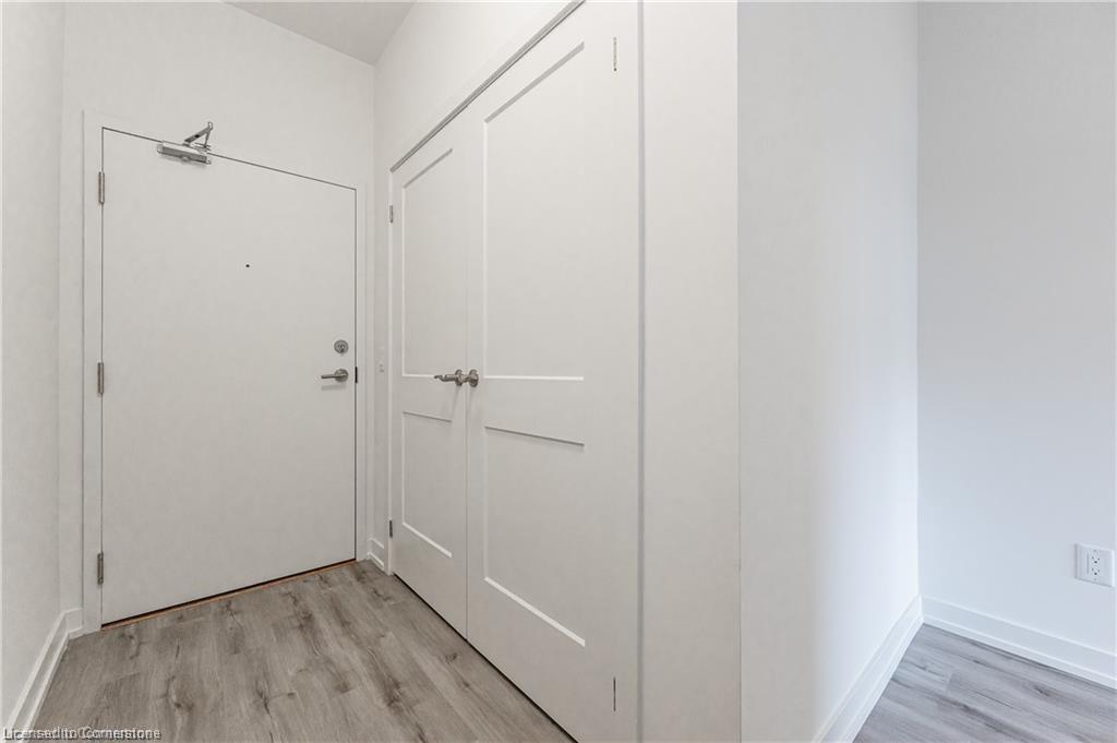 502-251 Northfield Drive E Property Photo 8