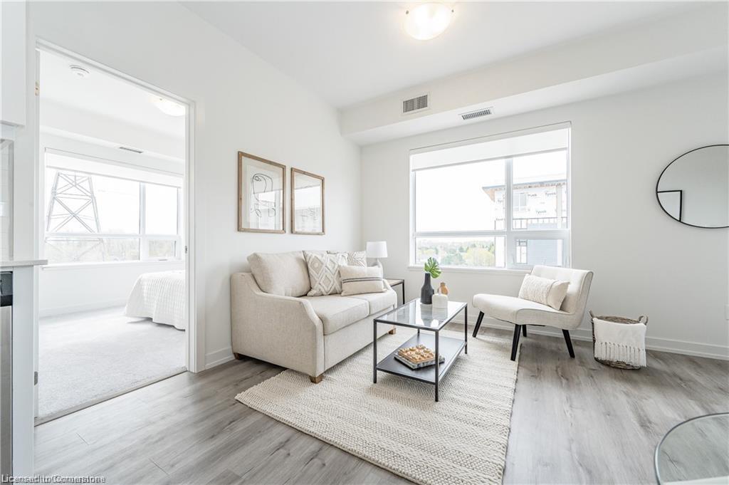 502-251 Northfield Drive E Property Photo 18