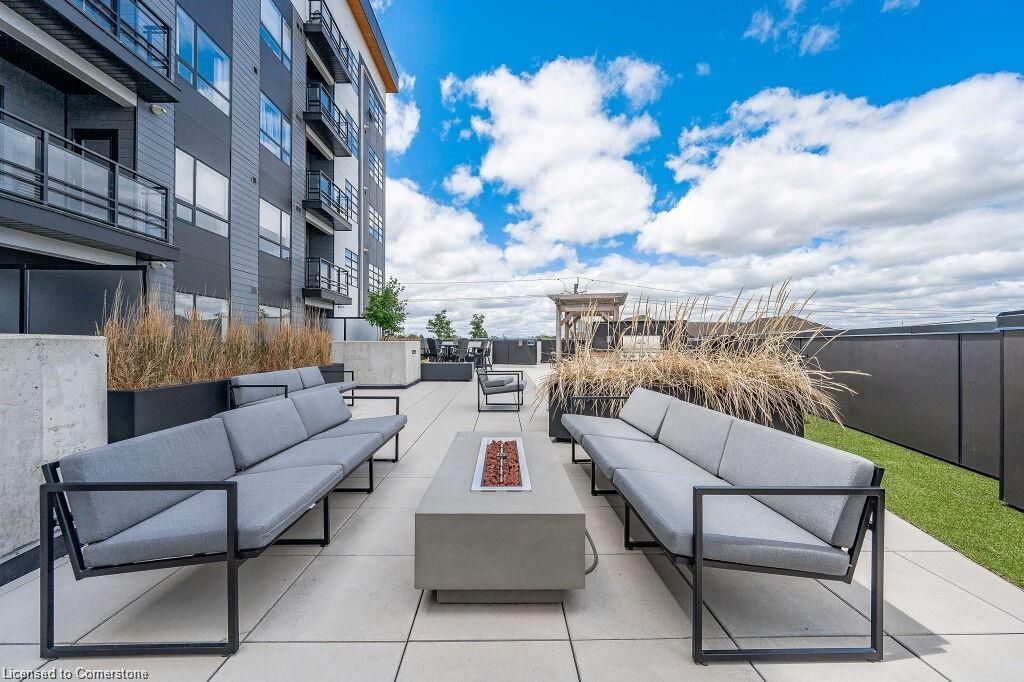 502-251 Northfield Drive E Property Photo 40