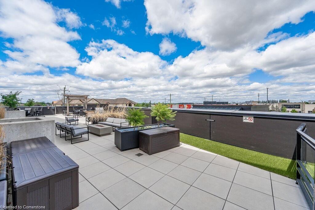 502-251 Northfield Drive E Property Photo 42