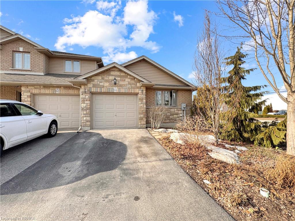 2038 Holmedale Real Estate Listings Main Image