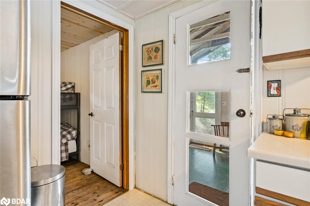 431 Healey Lake Water Drive Property Photo 18