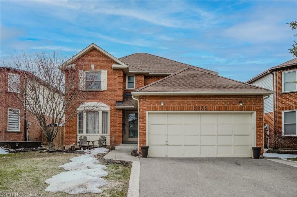3235 Wentworth Street Property Photo